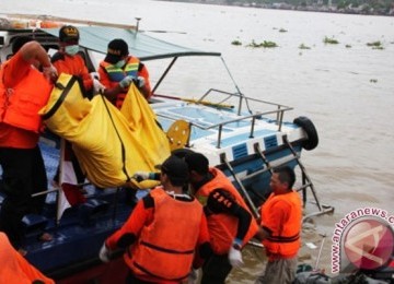 Berita Kapal Tenggelam Di Selat Sunda