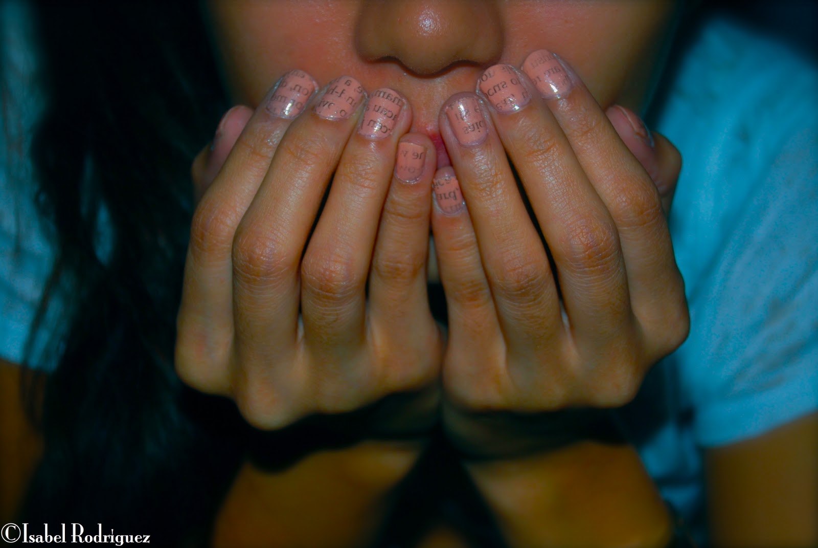 How To Do Newspaper Nails Using Water