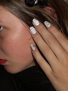 How To Make Newspaper Nails With Water