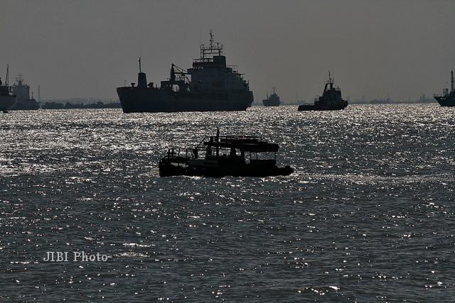 Kapal Tenggelam Di Selat Sunda