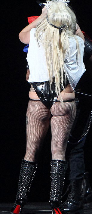 Lady Gaga Fat Pictures Photoshopped