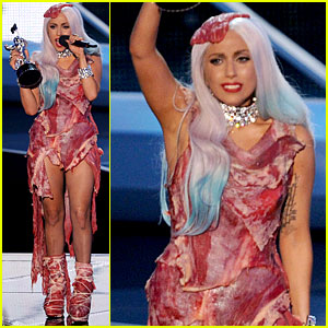 Lady Gaga Meat Dress Real Meat Smell