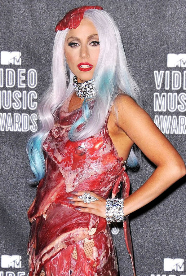 Lady Gaga Meat Dress Real Meat Smell