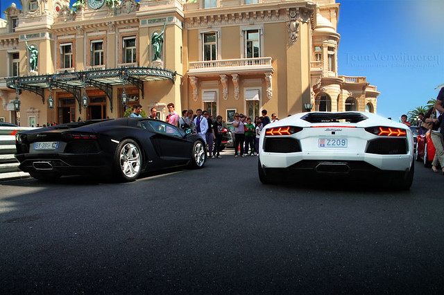 Lamborghini Aventador Black Background