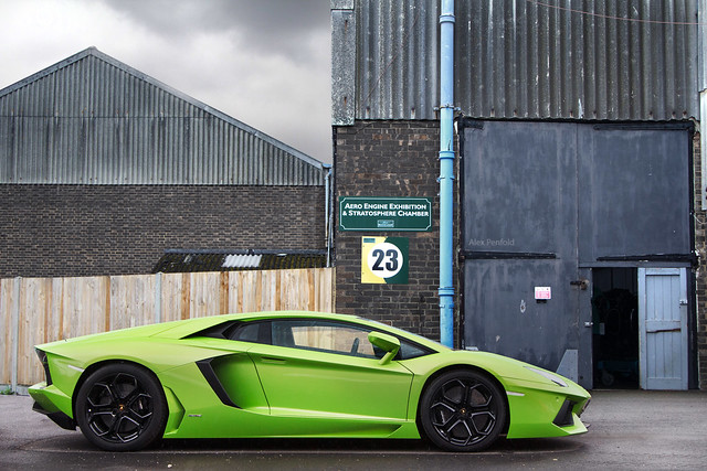 Lamborghini Aventador Black Metallic