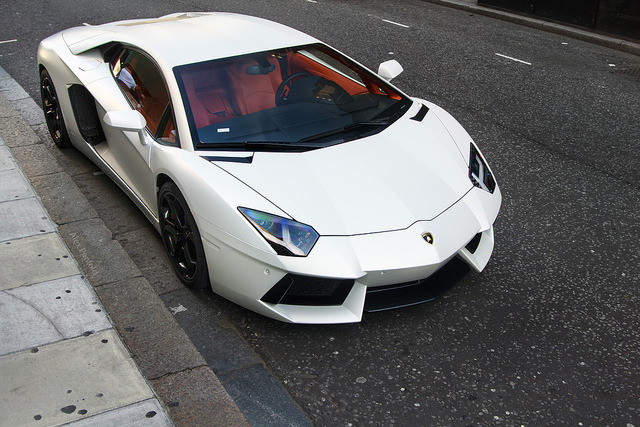 Lamborghini Aventador White Interior