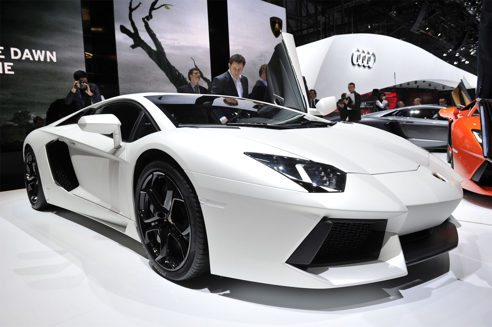 Lamborghini Aventador White Interior