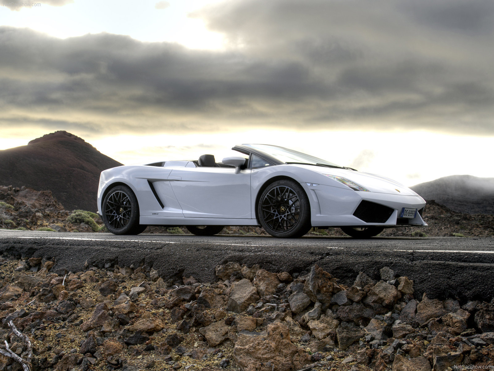 Lamborghini Gallardo Wallpaper 2009