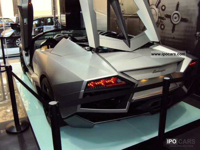 Lamborghini Reventon Roadster 2012