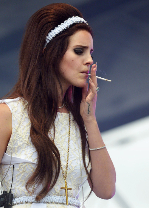 Lana Del Rey Ride Lyrics Meaning