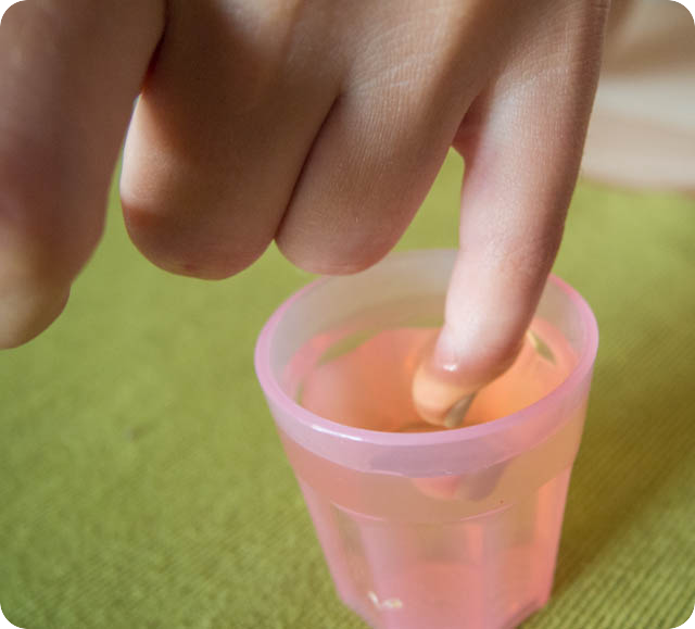 Newspaper Nails Tutorial Without Alcohol